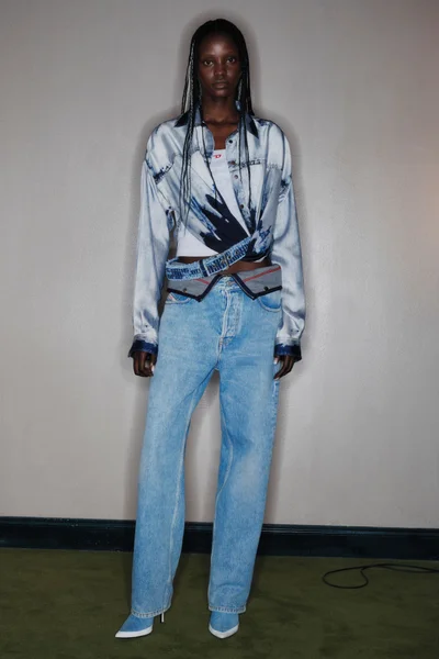 Look 9
